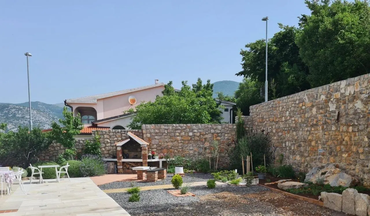 Villa Marlin Klenovica Daire